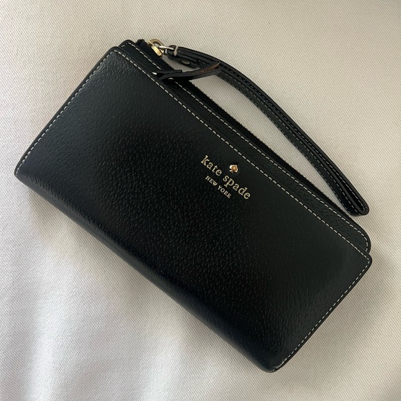 Kate Spade -Black Leather Wristlet Wallet - Picture 1 of 7
